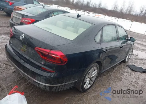 2019 Volkswagen Passat 2.0T Wolfsburg Edition z USA, uszkodzony, nr VIN 1VWLA7A39KC007622